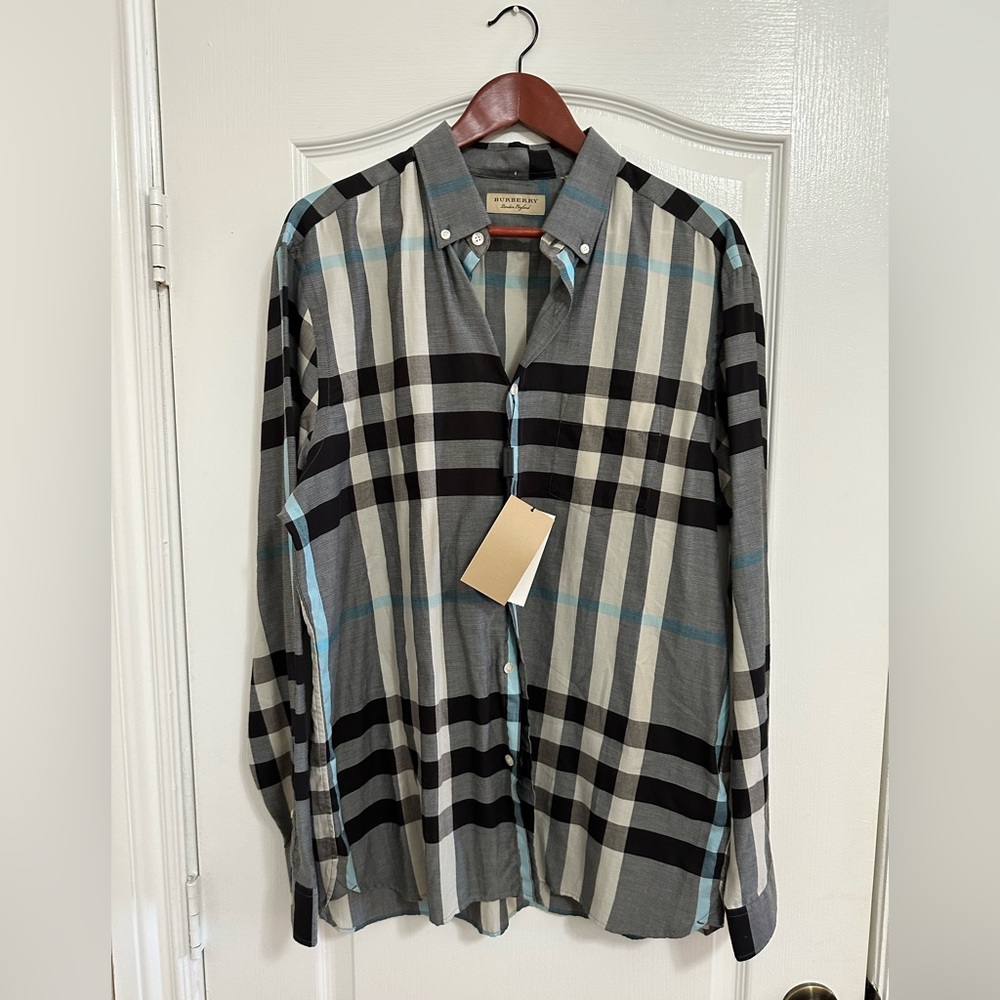 NWT Men’s Burberry long sleeve classic check